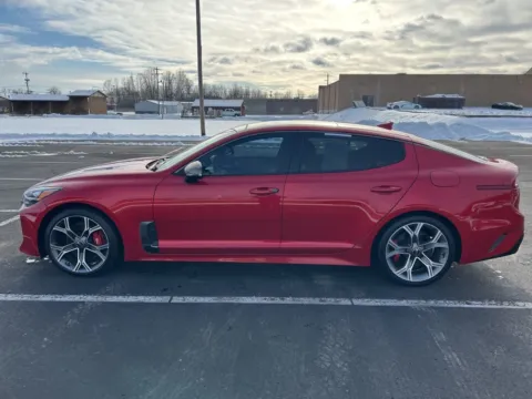 More photos of 2018 Kia Stinger GT2 at Hometown Chevrolet, OH