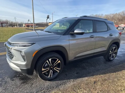 Another view of 2026 Chevrolet TrailBlazer LT for sale in Waverly, OH at Hometown Chevrolet