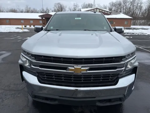 Photos of 2021 Chevrolet Silverado 1500 LT for sale in Waverly, OH at Hometown Chevrolet