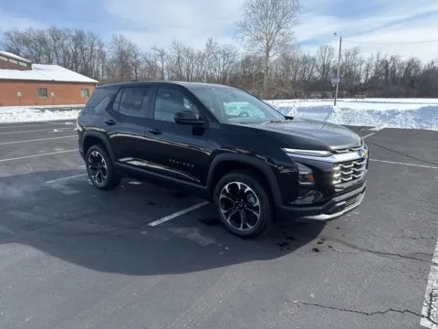 Black 2026 Chevrolet Equinox LT for sale in Waverly, OH