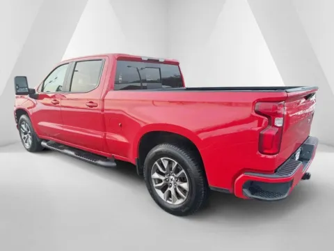 More photos of 2020 Chevrolet Silverado 1500 RST at Hometown Chevrolet, OH