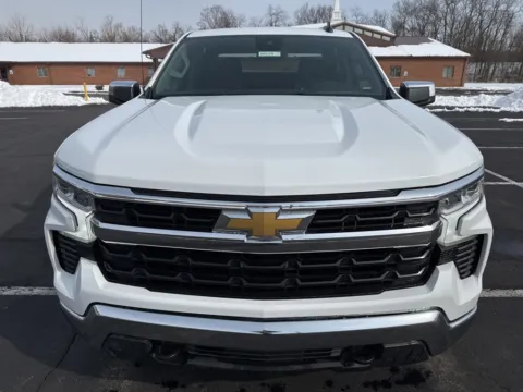 Photos of 2023 Chevrolet Silverado 1500 LT for sale in Waverly, OH at Hometown Chevrolet
