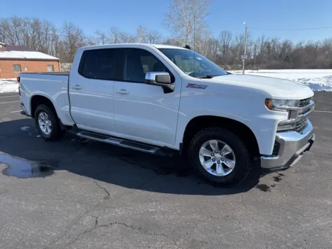 White 2021 Chevrolet Silverado 1500 LT for sale in Waverly, OH
