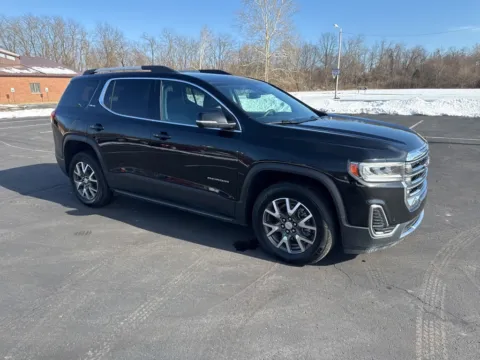 Black 2023 GMC Acadia SLE for sale in Waverly, OH