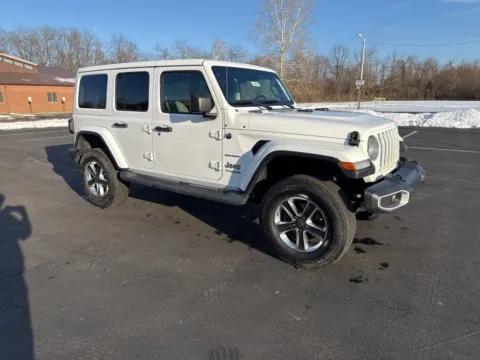White 2019 Jeep Wrangler Unlimited Sahara for sale in Waverly, OH