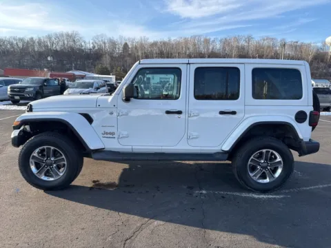 More photos of 2019 Jeep Wrangler Unlimited Sahara at Hometown Chevrolet, OH
