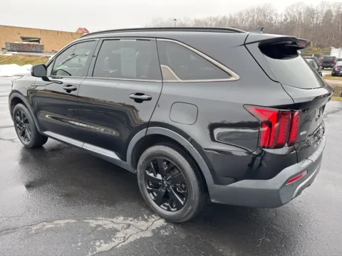 More photos of 2021 Kia Sorento S at Hometown Chevrolet, OH