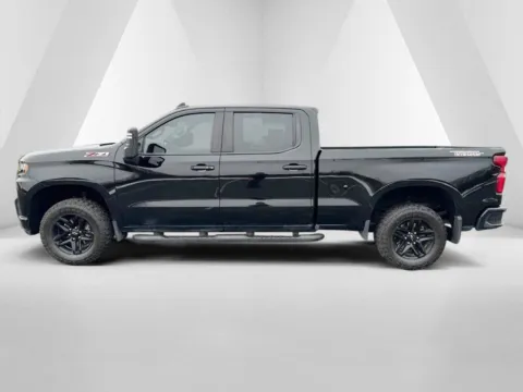 More photos of 2020 Chevrolet Silverado 1500 LT Trail Boss at Hometown Chevrolet, OH