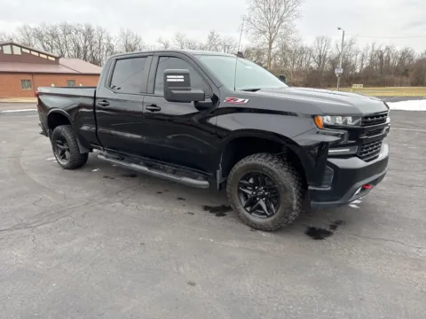 Black 2020 Chevrolet Silverado 1500 LT Trail Boss for sale in Waverly, OH