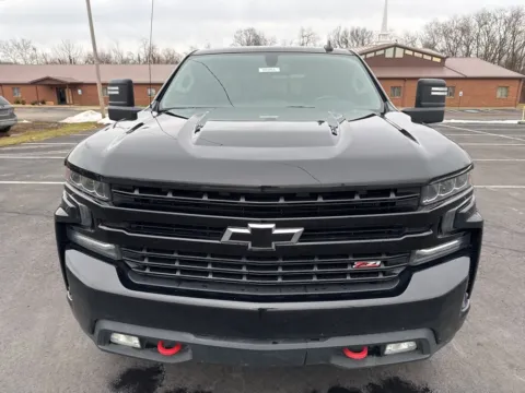 Photos of 2020 Chevrolet Silverado 1500 LT Trail Boss for sale in Waverly, OH at Hometown Chevrolet