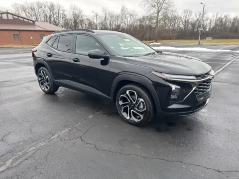 Black 2026 Chevrolet Trax 2RS for sale in Waverly, OH