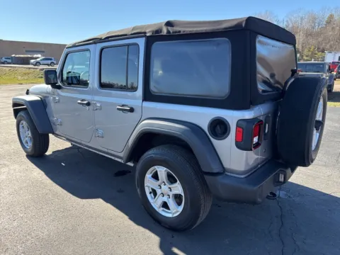 More photos of 2018 Jeep Wrangler Unlimited Sport S at Hometown Chevrolet, OH