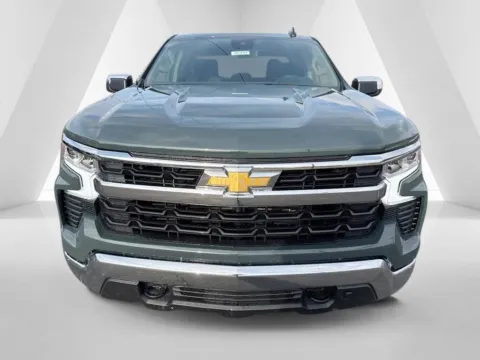 Photos of 2026 Chevrolet Silverado 1500 LT for sale in Waverly, OH at Hometown Chevrolet