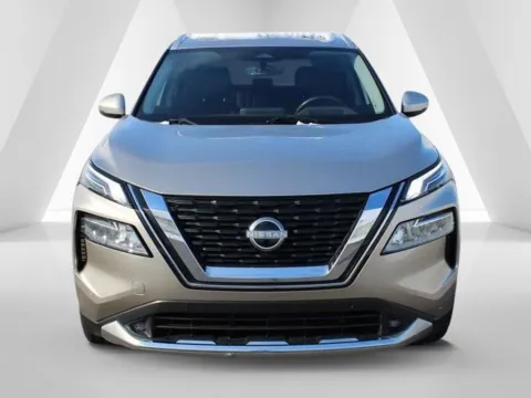 Photos of 2022 Nissan Rogue Platinum for sale in Waverly, OH at Hometown Chevrolet