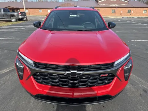 Photos of 2026 Chevrolet Trax 2RS for sale in Waverly, OH at Hometown Chevrolet