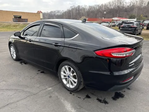 More photos of 2019 Ford Fusion SE at Hometown Chevrolet, OH