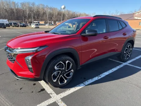 Another view of 2026 Chevrolet Trax 2RS for sale in Waverly, OH at Hometown Chevrolet