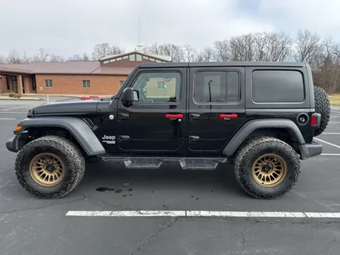 More photos of 2020 Jeep Wrangler Unlimited Sport S at Hometown Chevrolet, OH