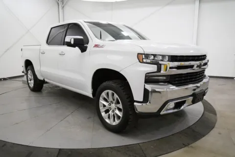 White 2019 Chevrolet Silverado 1500 LTZ for sale in Waverly, OH