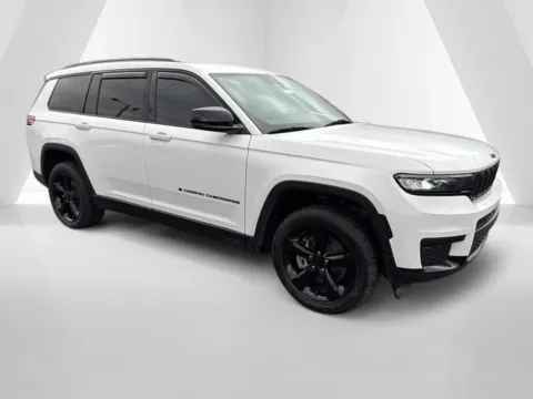 White 2022 Jeep Grand Cherokee L Altitude for sale in Waverly, OH