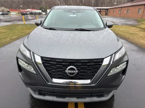 Photos of 2023 Nissan Rogue SV for sale in Waverly, OH at Hometown Chevrolet