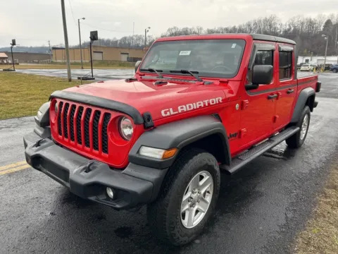Another view of 2020 Jeep Gladiator Sport for sale in Waverly, OH at Hometown Chevrolet