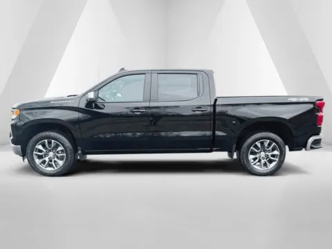 More photos of 2026 Chevrolet Silverado 1500 LT at Hometown Chevrolet, OH