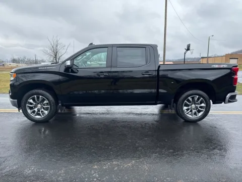 More photos of 2026 Chevrolet Silverado 1500 LT at Hometown Chevrolet, OH
