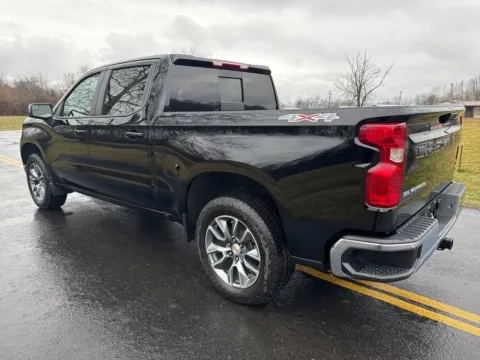 More photos of 2026 Chevrolet Silverado 1500 LT at Hometown Chevrolet, OH