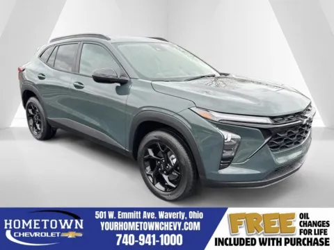 Gray 2026 Chevrolet Trax LT for sale in Waverly, OH