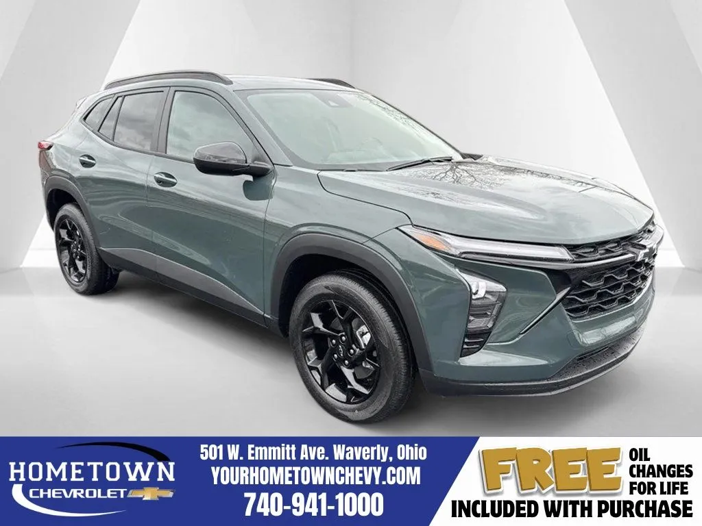 Gray 2026 Chevrolet Trax LT for sale in Waverly, OH