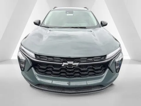 Photos of 2026 Chevrolet Trax LT for sale in Waverly, OH at Hometown Chevrolet