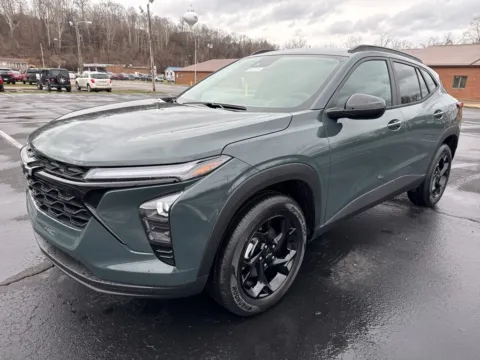 Another view of 2026 Chevrolet Trax LT for sale in Waverly, OH at Hometown Chevrolet