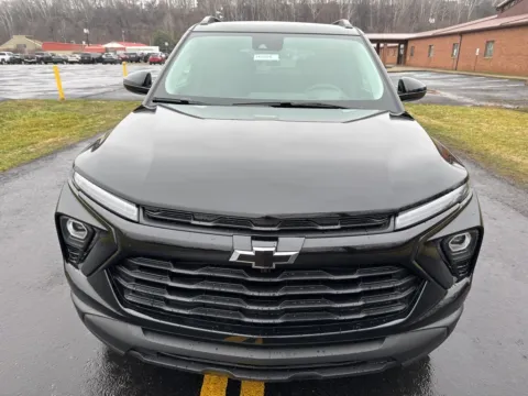 Photos of 2026 Chevrolet TrailBlazer LT for sale in Waverly, OH at Hometown Chevrolet