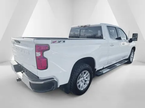 More photos of 2021 Chevrolet Silverado 1500 LTZ at Hometown Chevrolet, OH