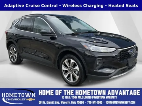 Black 2024 Ford Escape Platinum for sale in Waverly, OH