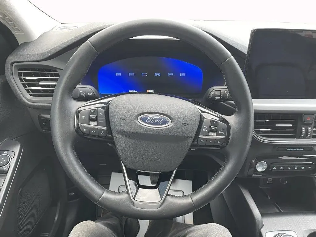 2024 Ford Escape Platinum - Photo 21