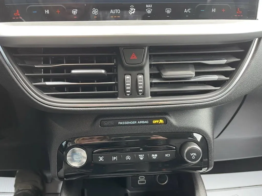 2024 Ford Escape Platinum - Photo 26