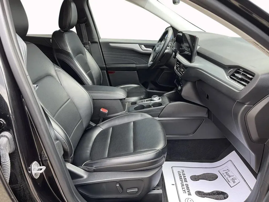 2024 Ford Escape Platinum - Photo 19