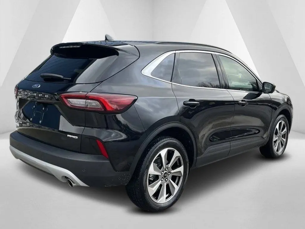 2024 Ford Escape Platinum - Photo 9