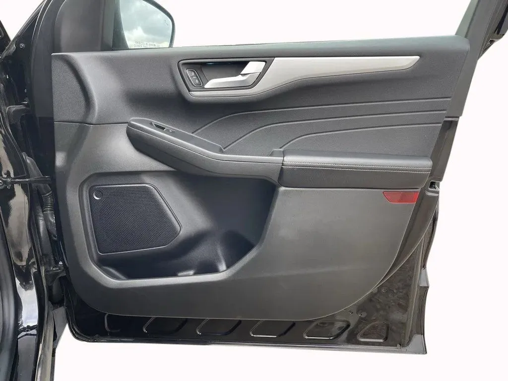 2024 Ford Escape Platinum - Photo 18