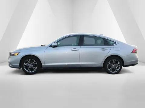 More photos of 2023 Honda Accord EX at Hometown Chevrolet, OH