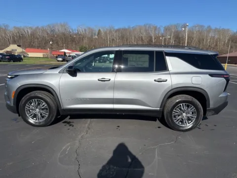 More photos of 2026 Chevrolet Traverse LT at Hometown Chevrolet, OH