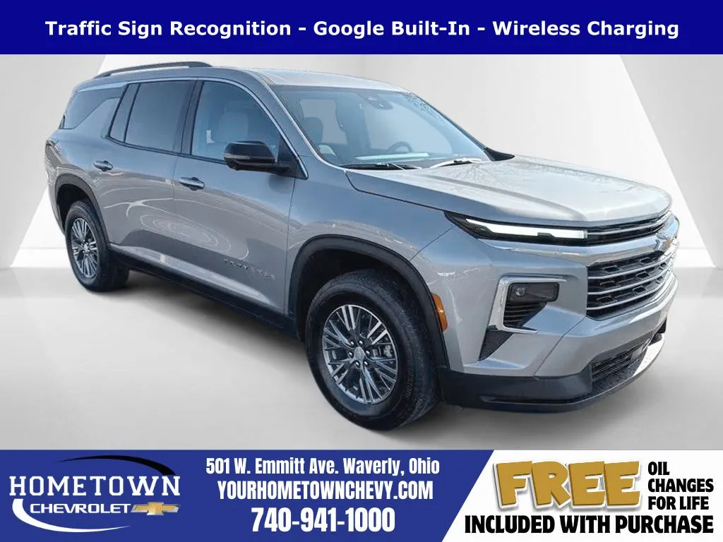 2026 Chevrolet Traverse FWD LT's photo