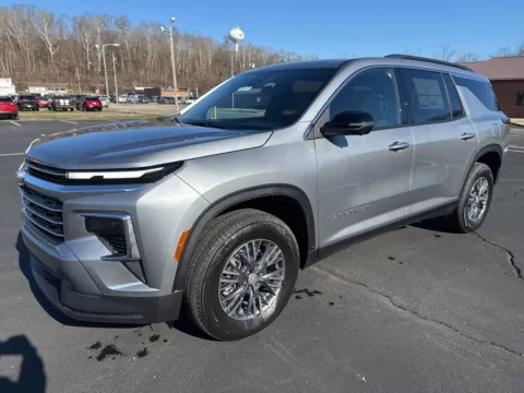 Another view of 2026 Chevrolet Traverse LT for sale in Waverly, OH at Hometown Chevrolet