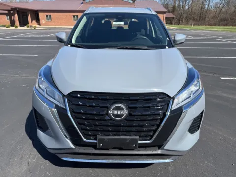 Photos of 2023 Nissan Kicks SV for sale in Waverly, OH at Hometown Chevrolet