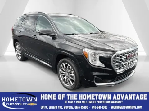 Black 2022 GMC Terrain Denali for sale in Waverly, OH