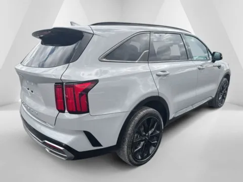 More photos of 2022 Kia Sorento SX at Hometown Chevrolet, OH