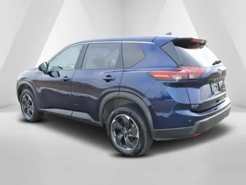 More photos of 2024 Nissan Rogue SV at Hometown Chevrolet, OH