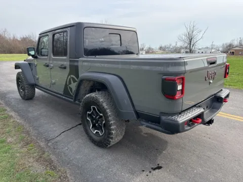 More photos of 2021 Jeep Gladiator Rubicon at Hometown Chevrolet, OH